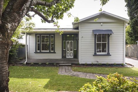 Photo of property in 53 Lombard Street, Palmerston North, 4410
