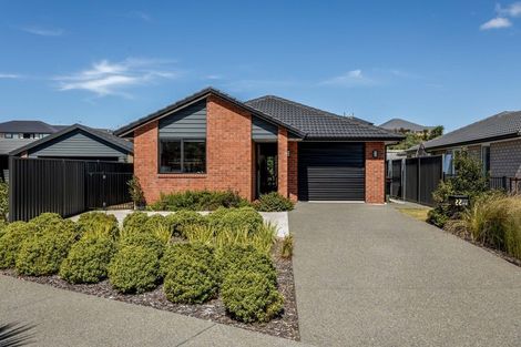 Photo of property in 22 Bridle Way, Omokoroa, 3114