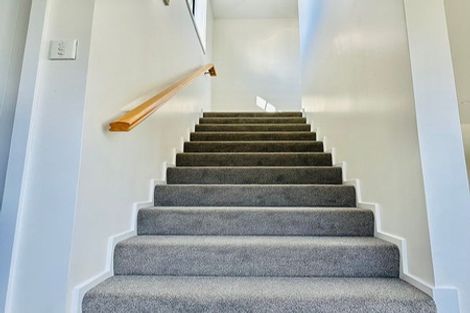 Photo of property in 13 Wicklow Road, Narrow Neck, Auckland, 0622