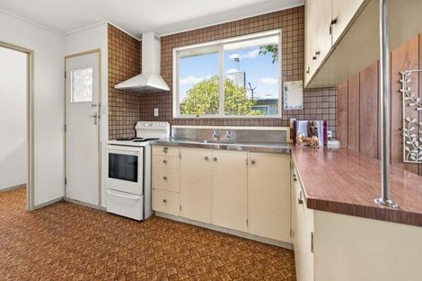 Photo of property in 5 Beaumont Place, Westbrook, Palmerston North, 4412