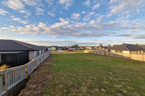Photo of property in 63 Murray Ward Drive, Te Kauwhata, 3710