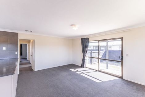 Photo of property in 129a Avalon Drive, Nawton, Hamilton, 3200