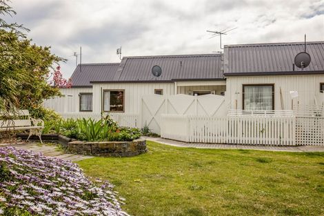 Photo of property in 49 Grantley Street, New Brighton, Christchurch, 8083