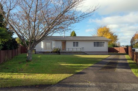 Photo of property in 5 Amber Place, Pukehangi, Rotorua, 3015