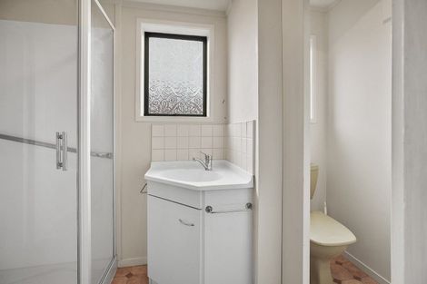 Photo of property in 43 Hayward Road, Ngatea, 3503