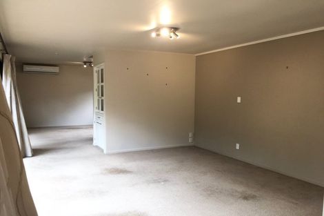 Photo of property in 2b Braemar Road, Castor Bay, Auckland, 0620