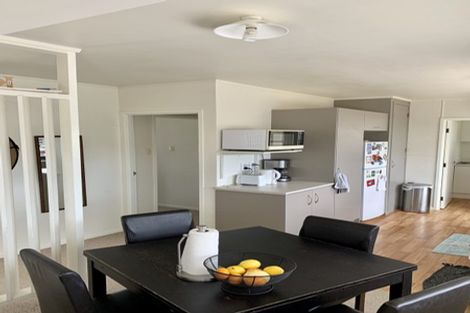 Photo of property in 91 Farquhar Road, Glendene, Auckland, 0602