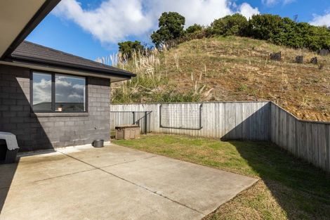Photo of property in 43 Magnolia Drive, Westown, New Plymouth, 4310