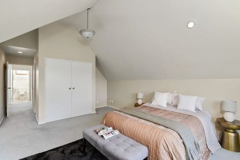 Photo of property in 8 Ribbonwood Close, Normanby, Dunedin, 9010