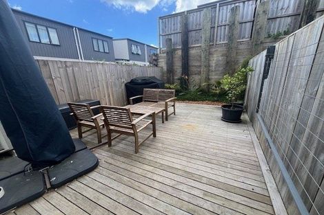 Photo of property in 10 Routhmore Street, Flat Bush, Auckland, 2019