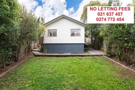 Photo of property in 1/5 Sunnyside Road, Sunnyvale, Auckland, 0612