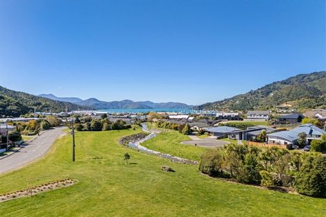 Photo of property in 19 Captains Close, Waikawa, Picton, 7220