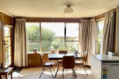 Photo of property in 22 Awamoa Road, Holmes Hill, Oamaru, 9401