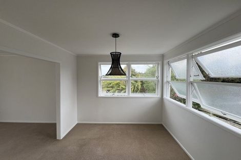 Photo of property in 100 Udys Road, Pakuranga, Auckland, 2010