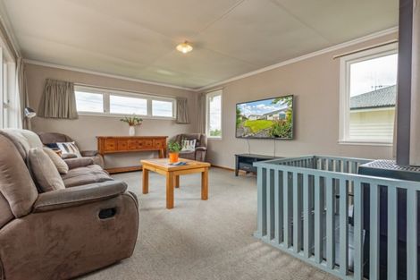 Photo of property in 16 Tamar Street, Rongotea, 4476