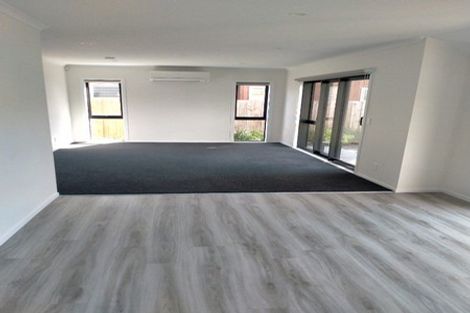 Photo of property in 9a Fitzherbert Road, Wainuiomata, Lower Hutt, 5014