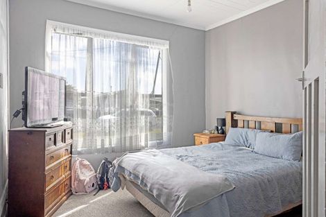 Photo of property in 145 Romilly Street, Westport, 7825