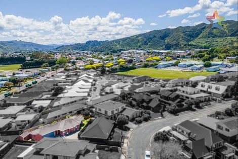 Photo of property in 2/25 De Menech Grove, Avalon, Lower Hutt, 5011