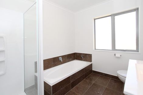 Photo of property in 4 Ensors Road, Opawa, Christchurch, 8023