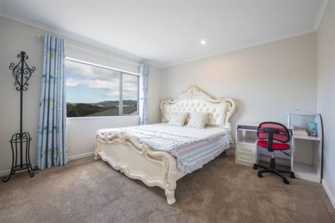 Photo of property in 116 San Valentino Drive, Henderson, Auckland, 0612