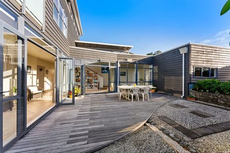 Photo of property in 68 Barrier View Road, Leigh, 0985