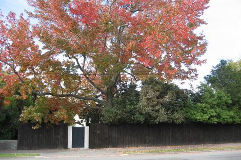 Photo of property in 200 Ilam Road, Ilam, Christchurch, 8041