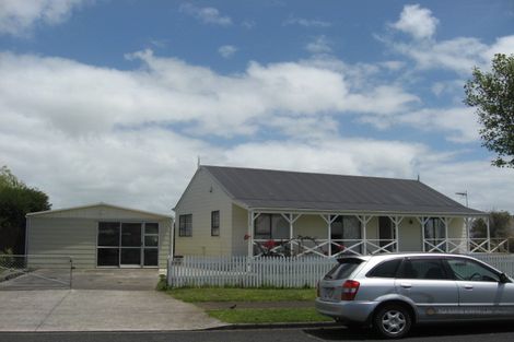 Photo of property in 73 Finlayson Avenue, Clendon Park, Auckland, 2103