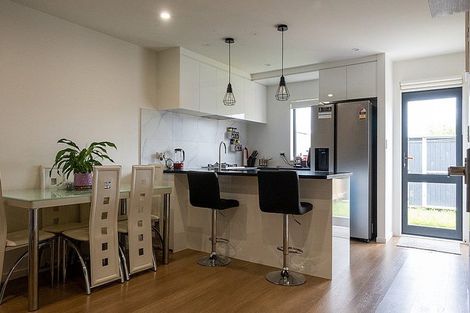 Photo of property in 39a Soaring Bird Drive, Takanini, 2112