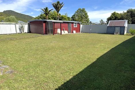 Photo of property in 10 Ashmore Avenue, Cobden, Greymouth, 7802