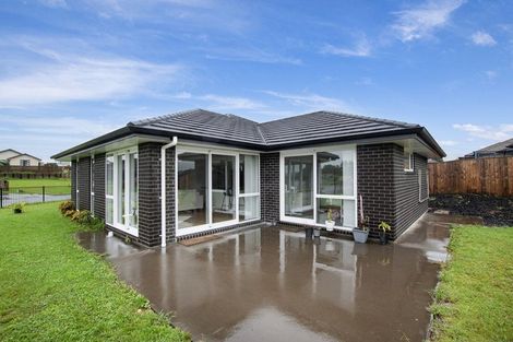 Photo of property in 2 Cascade Crescent, Tikipunga, Whangarei, 0112