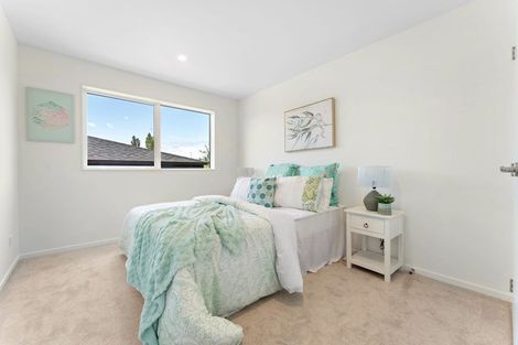 Photo of property in 5/4118a Great North Road, Glen Eden, Auckland, 0602