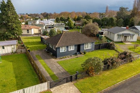 Photo of property in 10 Christian Street, Dannevirke, 4930