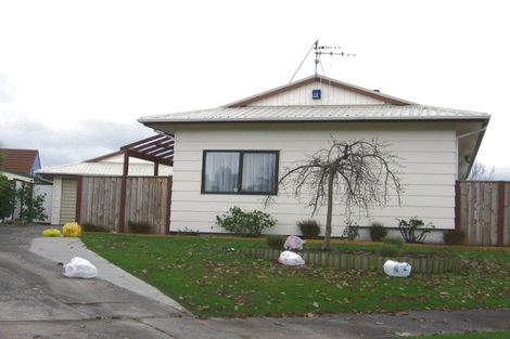 Photo of property in 50 Suzanne Grove, Kelvin Grove, Palmerston North, 4414