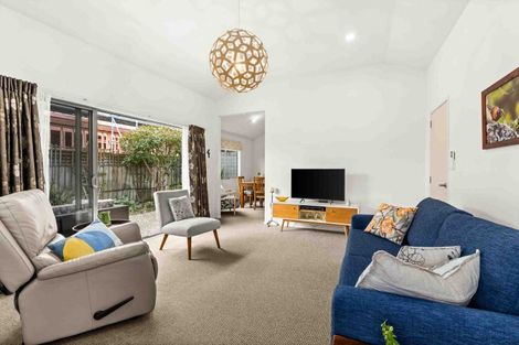 Photo of property in 9a Chambers Street, Havelock North, 4130