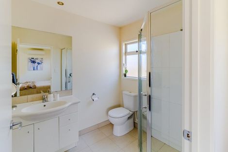 Photo of property in 1b Oxford Street, Taradale, Napier, 4112