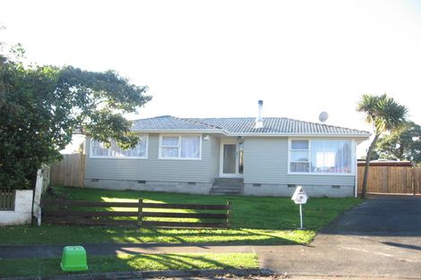 Photo of property in 12 Burlington Place, Manurewa, Auckland, 2102