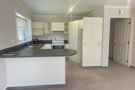 Photo of property in 16 Wharepapa Grove, Motueka, 7120