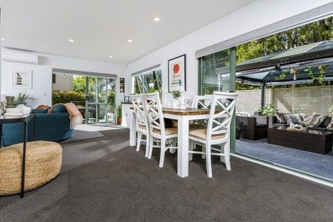 Photo of property in 13l Eban Avenue, Hillcrest, Auckland, 0627