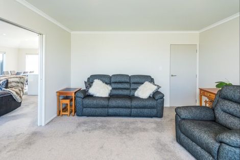 Photo of property in 37 Magnolia Crescent, Tawhero, Whanganui, 4501