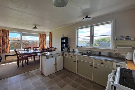 Photo of property in 17 Grey Street, Normanby, Hawera, 4614