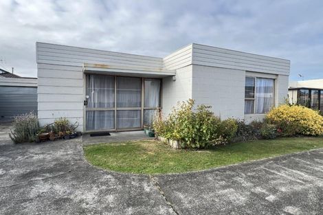 Photo of property in 2/91 Harrison Street, Wanganui, 4500