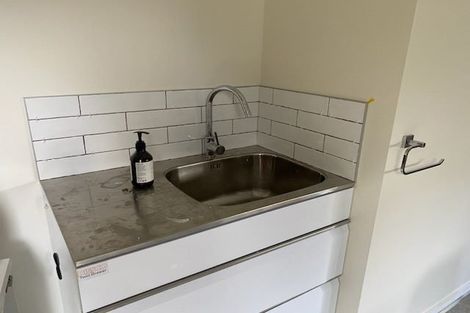 Photo of property in 22 Johnsview Terrace, Hillcrest, Hamilton, 3216