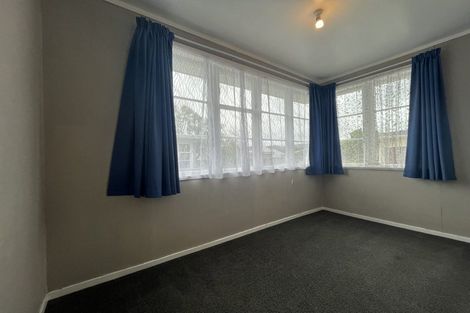 Photo of property in 33 Prouse Crescent, Naenae, Lower Hutt, 5011