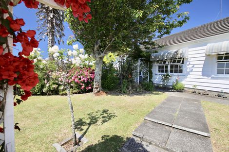 Photo of property in 33 Bramley Drive, Omokoroa, 3114