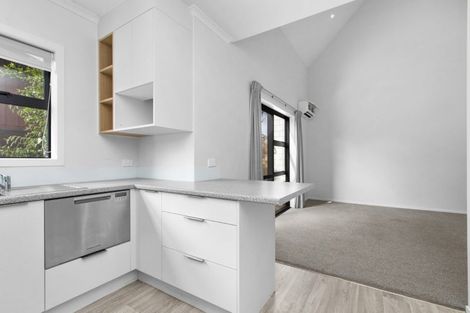 Photo of property in 2/27 Seddon Road, Frankton, Hamilton, 3204