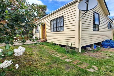 Photo of property in 22 Torquay Street, Kaitangata, 9210