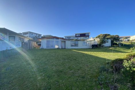 Photo of property in 7 Kapiti Terrace, Castlecliff, Whanganui, 4501