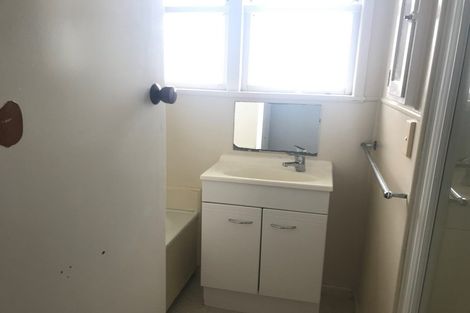 Photo of property in 14 Orion Street, Papakura, 2110