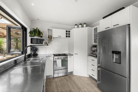 Photo of property in 37 Olsen Avenue, Mangawhai Heads, Mangawhai, 0505