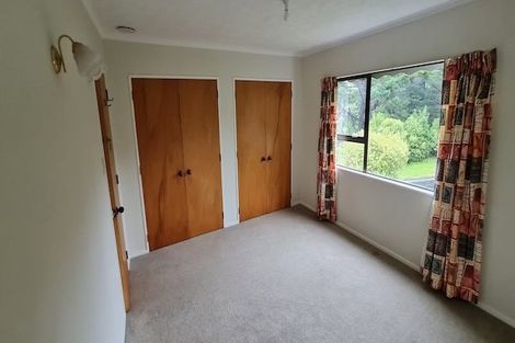 Photo of property in 6 Wingfield Place, Churton Park, Wellington, 6037